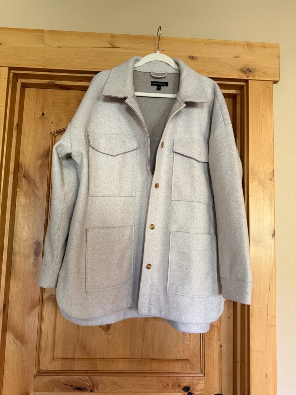 Banana Republic Light Gray Button-Front Shacket with Patch Pockets